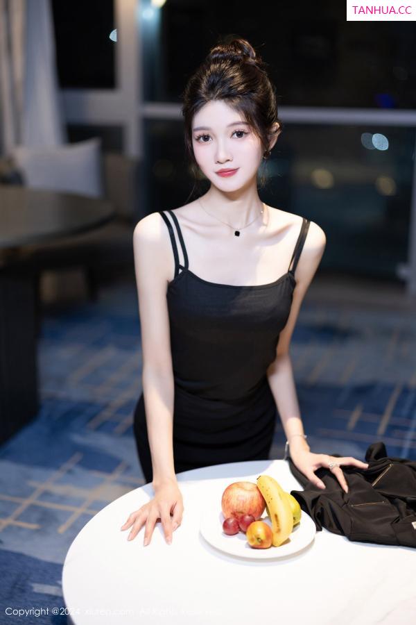 程程程  [XiuRen]高清写真图 2024.07.02 No.8791 程程程-第34张图片